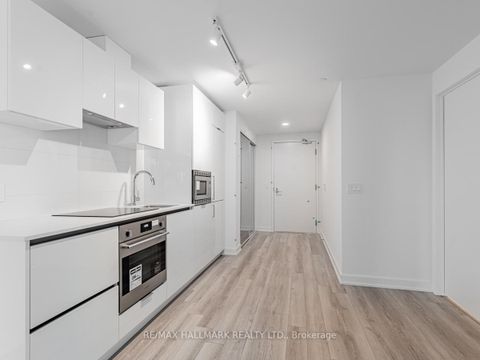 Photo 10 at 2411 - 230 Simcoe Street, Chinatown, Toronto