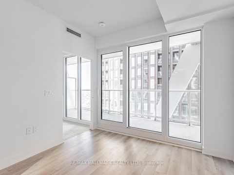 Photo 15 at 2411 - 230 Simcoe Street, Chinatown, Toronto