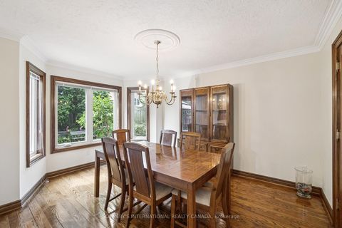 Photo 12 at 35 Lisa Crescent, Doncrest, Richmond Hill
