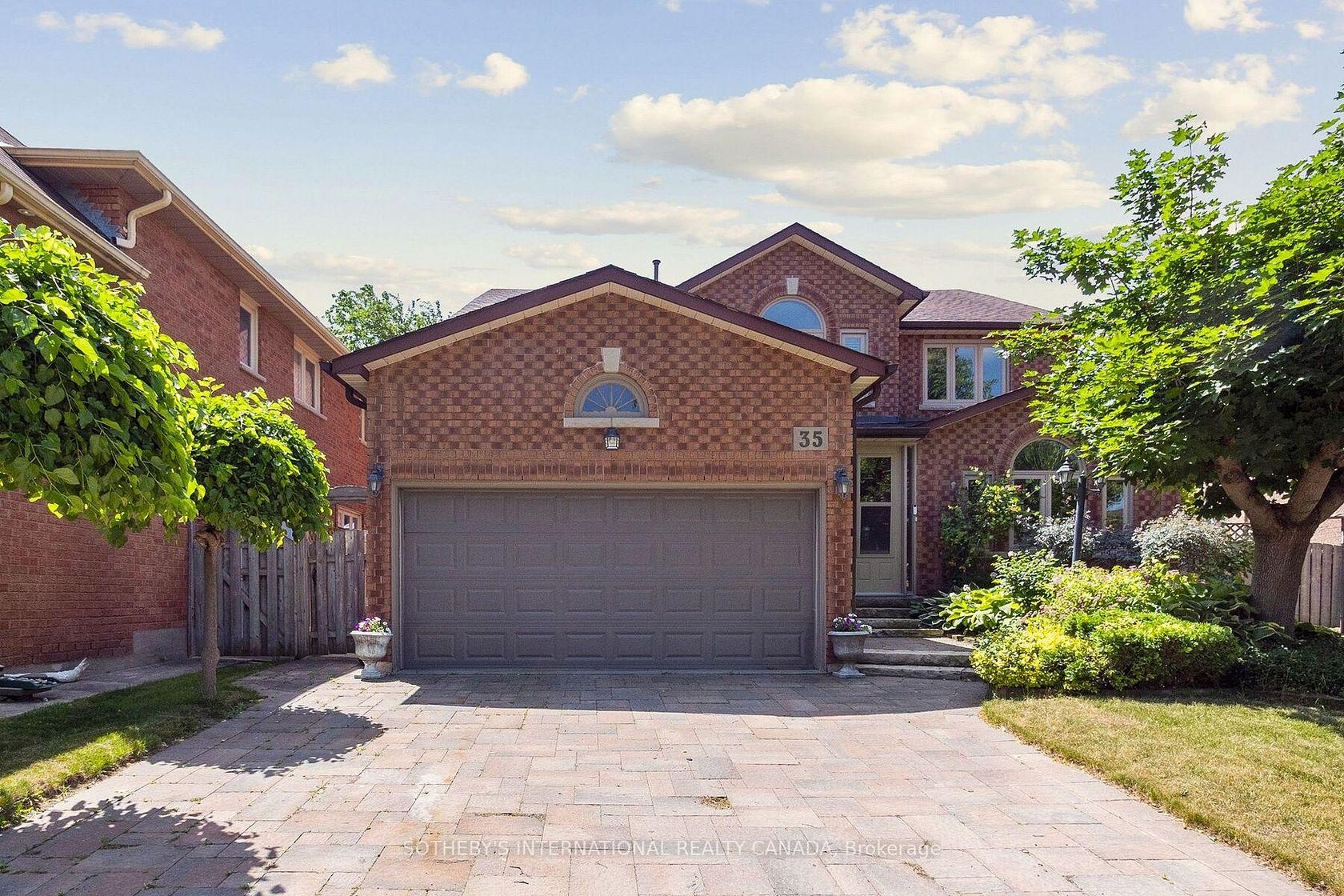 35 Lisa Crescent, Doncrest, Richmond Hill 