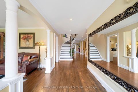 Photo 2 at 57 River Oaks Boulevard E, RO River Oaks, Oakville