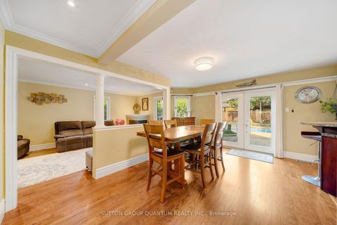 Photo 12 at 57 River Oaks Boulevard E, RO River Oaks, Oakville