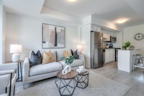 Photo 3 at 2 - 173 William Duncan Road, CFB, Toronto