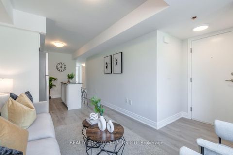 Photo 6 at 2 - 173 William Duncan Road, CFB, Toronto