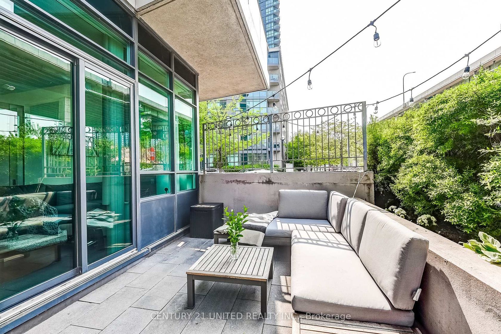 164 - 209 Fort York Boulevard, Niagara, Toronto 