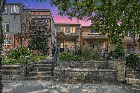 Photo 1 at 165 Caledonia Road, Davenport, Toronto