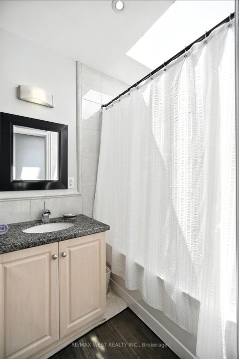 Photo 32 at 165 Caledonia Road, Davenport, Toronto