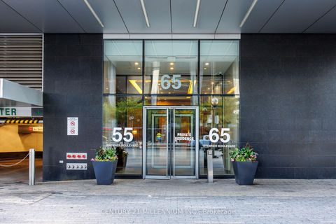 Photo 2 at 4503 - 65 Bremner Boulevard W, Waterfront Communities C1, Toronto
