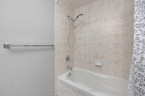 Photo 14 at 4503 - 65 Bremner Boulevard W, Waterfront Communities C1, Toronto