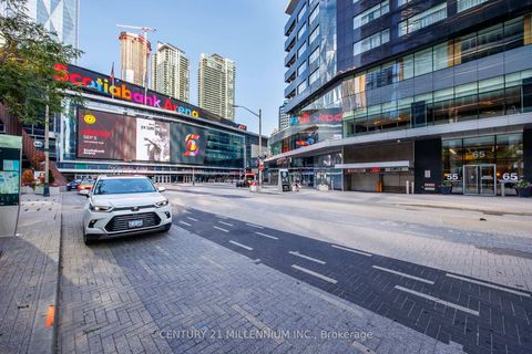 Photo 21 at 4503 - 65 Bremner Boulevard W, Waterfront Communities C1, Toronto