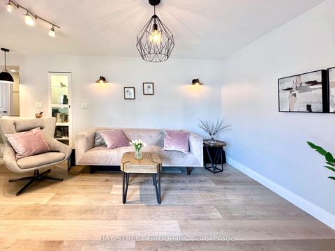 Photo 14 at 99 Park Home Avenue, Willowdale West, Toronto
