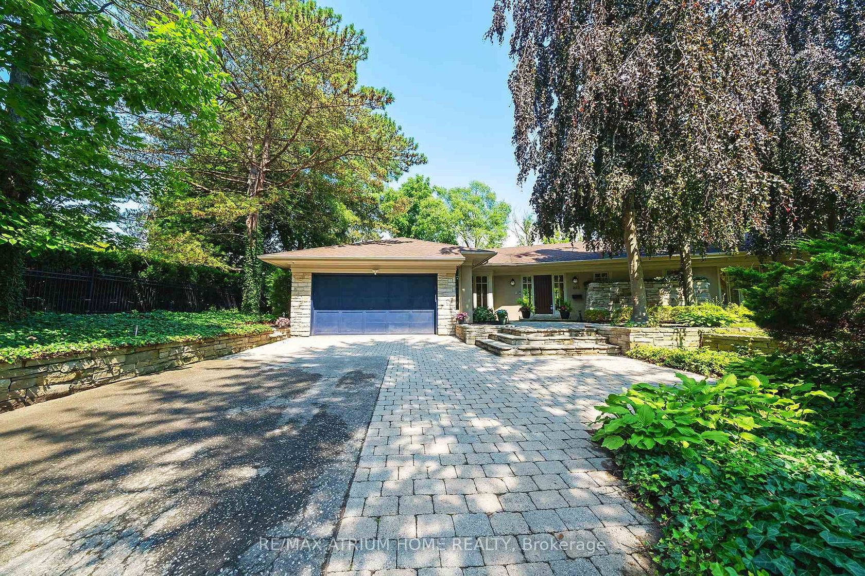223 Trelawn Avenue, MO Morrison, Oakville 