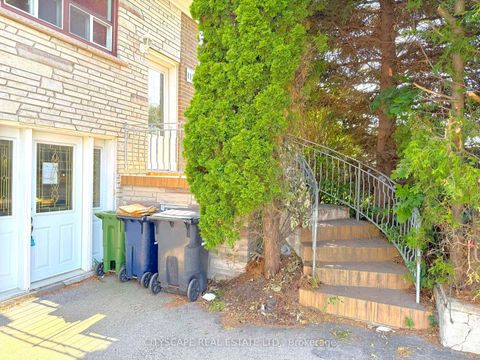 Photo 2 at 113 Spenvalley Drive, Jane Heights, Toronto
