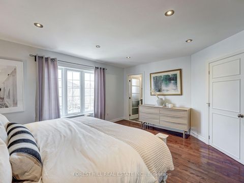 Photo 15 at 33 Rothsay Avenue E, Queensway, Toronto