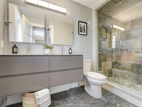 Photo 16 at 33 Rothsay Avenue E, Queensway, Toronto