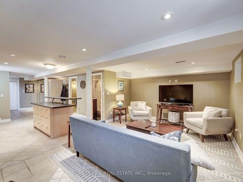 Photo 19 at 33 Rothsay Avenue E, Queensway, Toronto