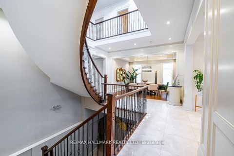 Photo 12 at 48 Hurlingham Crescent E, Don Mills, Toronto