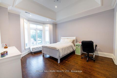 Photo 14 at 48 Hurlingham Crescent E, Don Mills, Toronto