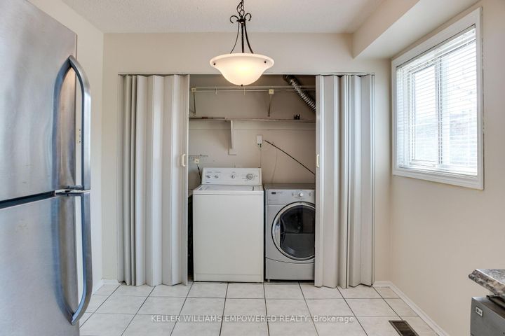 Photo 12 at 54 Carnival Court, Branson, Toronto