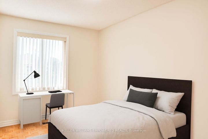 Photo 17 at 54 Carnival Court, Branson, Toronto