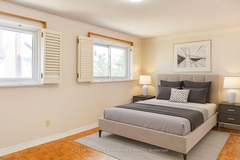Photo 14 at 54 Carnival Court, Branson, Toronto
