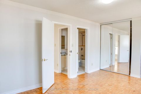 Photo 15 at 54 Carnival Court, Branson, Toronto