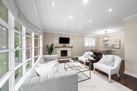 Photo 4 at 106 West Deane Park Drive, West Deane, Toronto
