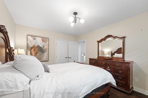 Photo 16 at 106 West Deane Park Drive, West Deane, Toronto