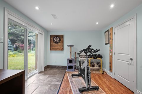 Photo 28 at 106 West Deane Park Drive, West Deane, Toronto