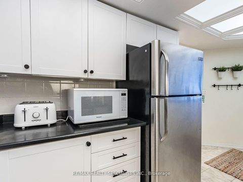 Photo 16 at 306 - 21 George Street, Aurora Village, Aurora