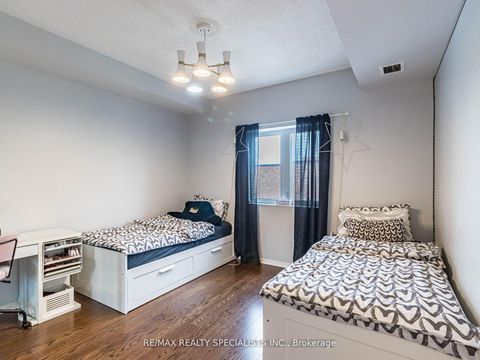 Photo 32 at 306 - 21 George Street, Aurora Village, Aurora