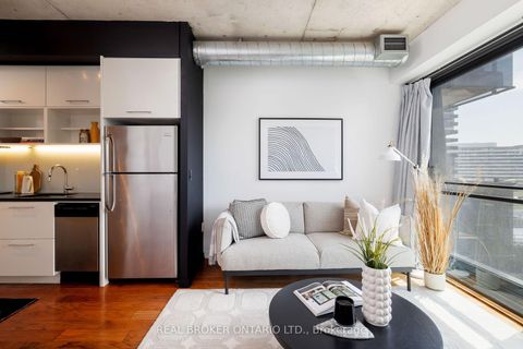 Photo 3 at 539 - 47 Lower River Street, Moss Park, Toronto