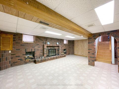 Photo 39 at 20 Cleethorpes Boulevard, Malvern West, Toronto