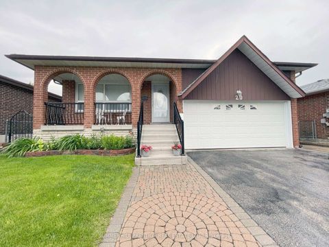 Photo 40 at 20 Cleethorpes Boulevard, Malvern West, Toronto