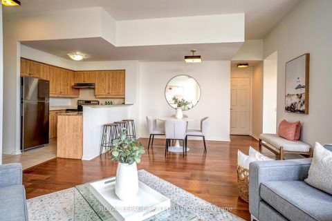 Photo 10 at 601 - 451 Rosewell Avenue, Lawrence Park South, Toronto
