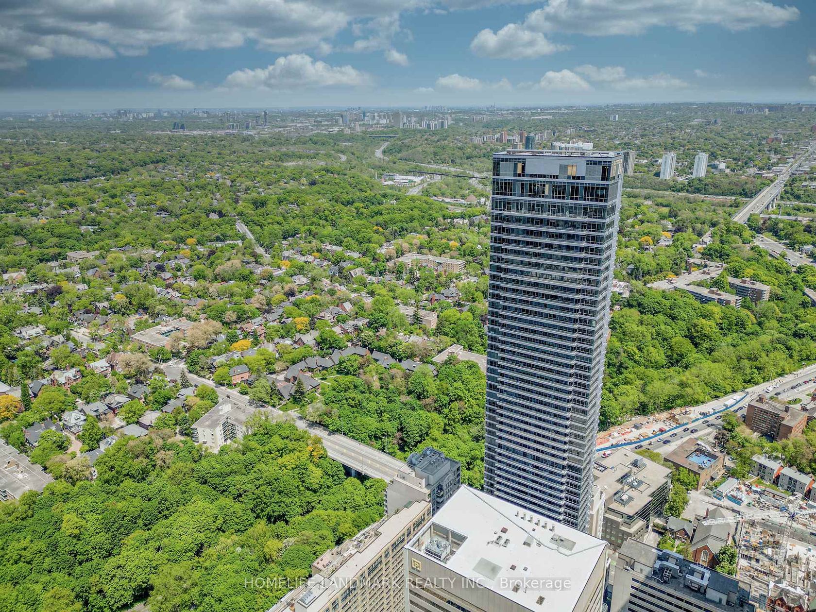 5510 - 395 Bloor Street E, North St. James Town, Toronto 