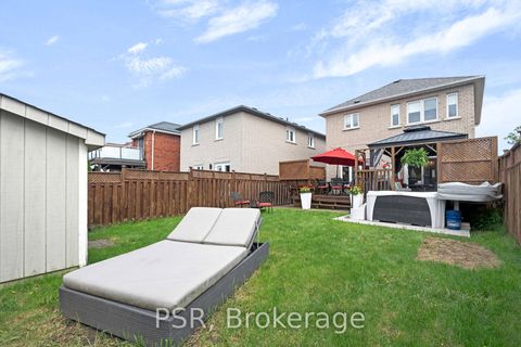 Photo 41 at 108 Villandry Crescent, Maple, Vaughan