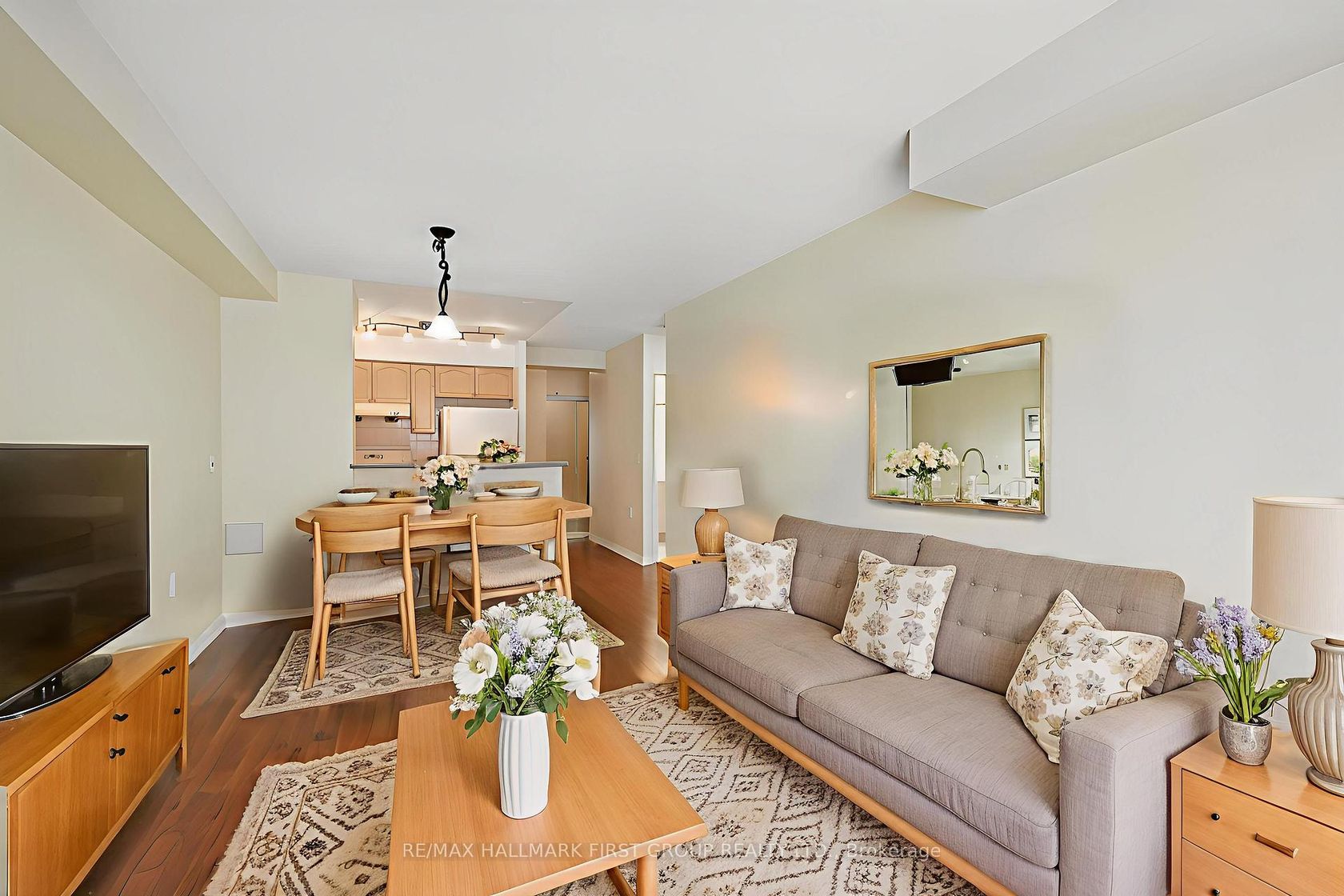 612 - 28 Olive Avenue, Willowdale East, Toronto 