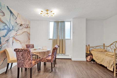 Photo 4 at 105 - 320 Dixon Road, The Westway, Toronto