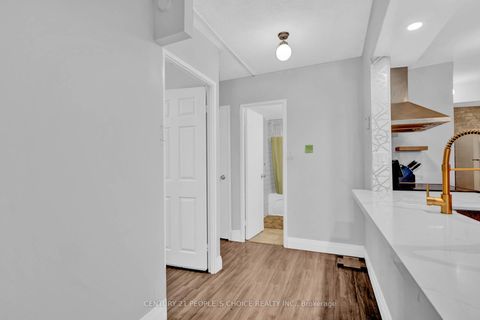 Photo 13 at 105 - 320 Dixon Road, The Westway, Toronto