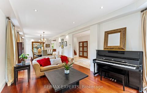 Photo 4 at 120 Riverside Drive, East Woodbridge, Vaughan