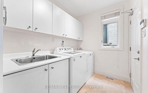 Photo 12 at 120 Riverside Drive, East Woodbridge, Vaughan