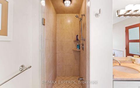 Photo 20 at 120 Riverside Drive, East Woodbridge, Vaughan