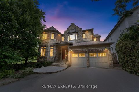 Photo 48 at 120 Riverside Drive, East Woodbridge, Vaughan
