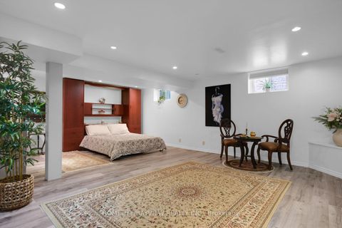 Photo 22 at 320 - 320 senlac Road, Willowdale West, Toronto