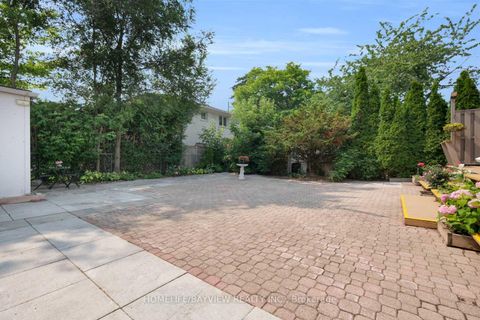 Photo 29 at 320 - 320 senlac Road, Willowdale West, Toronto