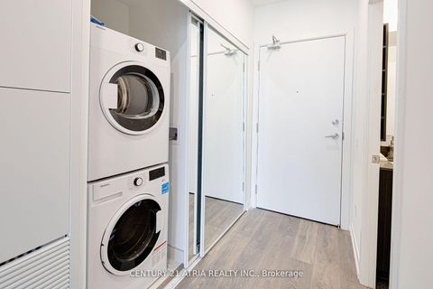 Photo 1 at PH09 - 82 Dalhousie Street, Yonge Corridor, Toronto