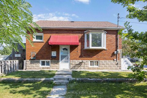 Photo 38 at 96 Phillip Avenue, Cliffside, Toronto