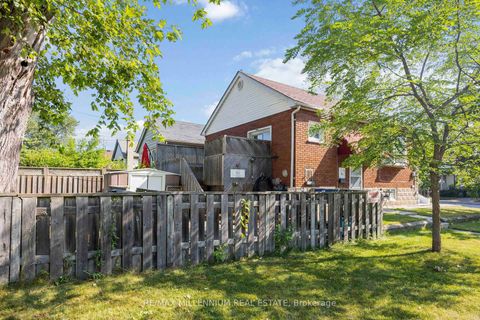 Photo 39 at 96 Phillip Avenue, Cliffside, Toronto