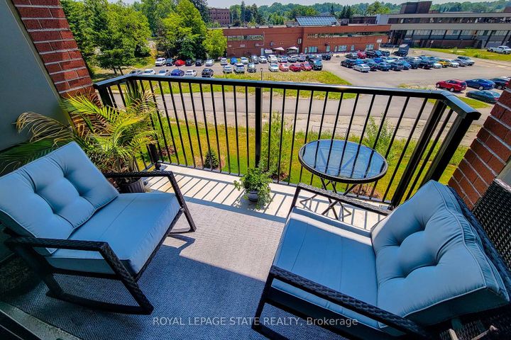 Photo 16 at 313 - 1 Redfern Avenue, Mountview, Hamilton